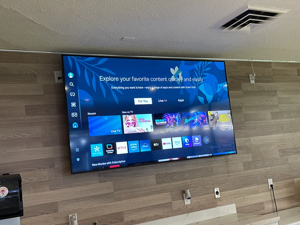 Samsung Smart TV 85” - photo 2