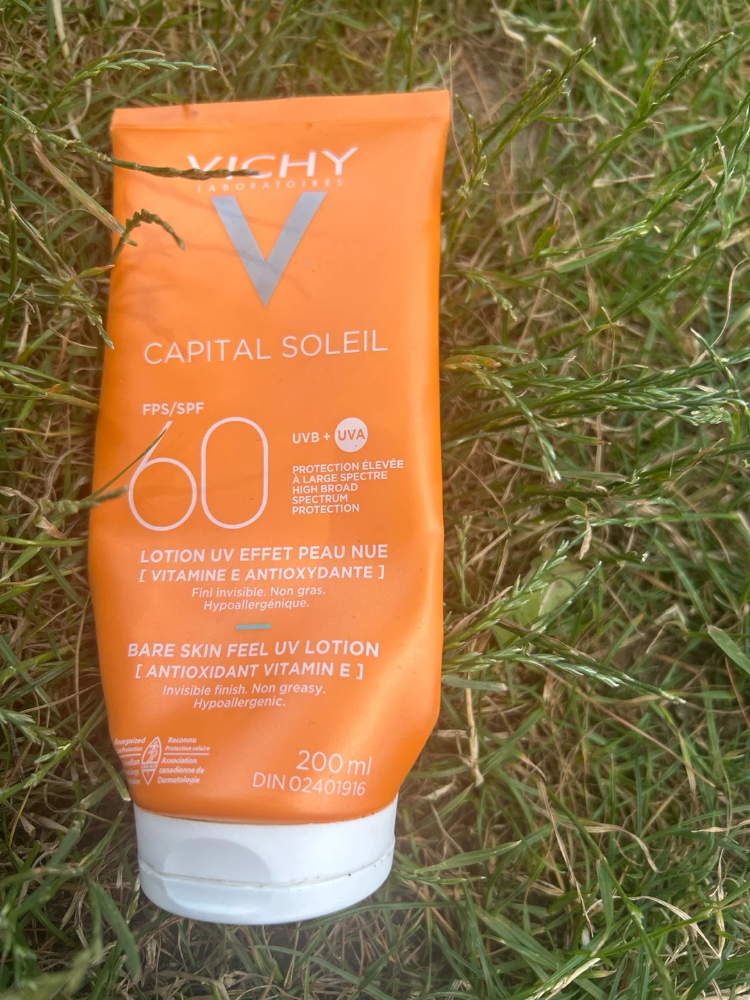 Vichy Capital Soleil SPF 60 UV Lotion 200ml
