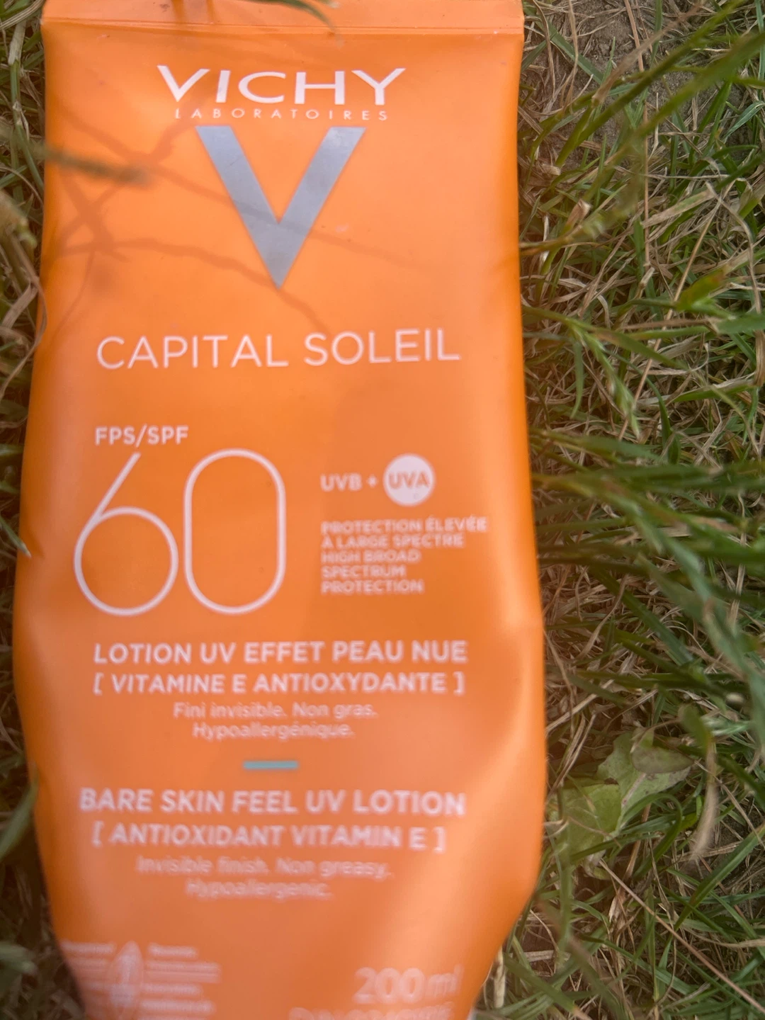 Vichy Capital Soleil SPF 60 UV Lotion 200ml - photo 3