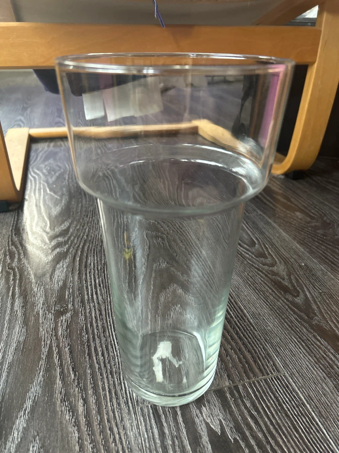 Clear glass vase