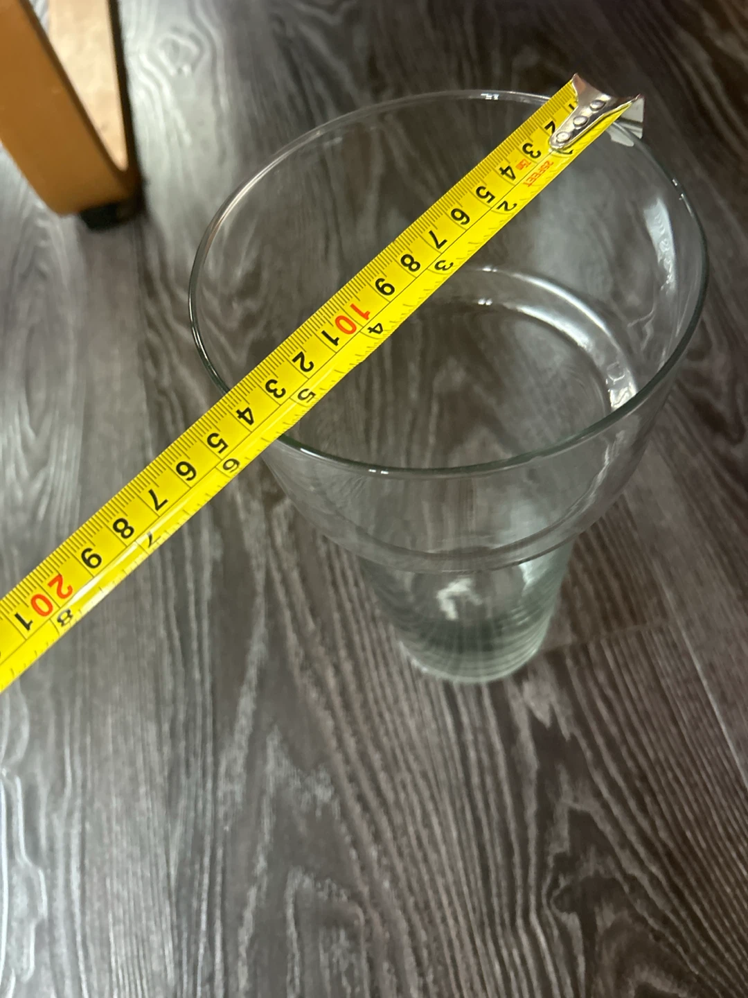 Clear glass vase - photo 3