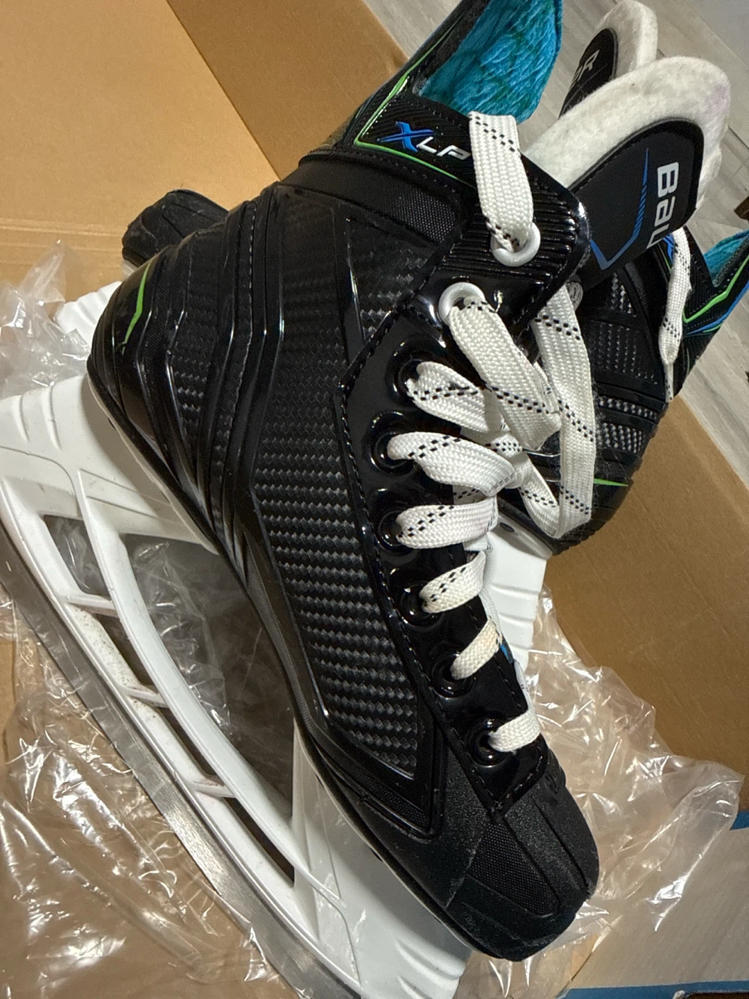 Bauer XLP Hockey Skates - photo 2