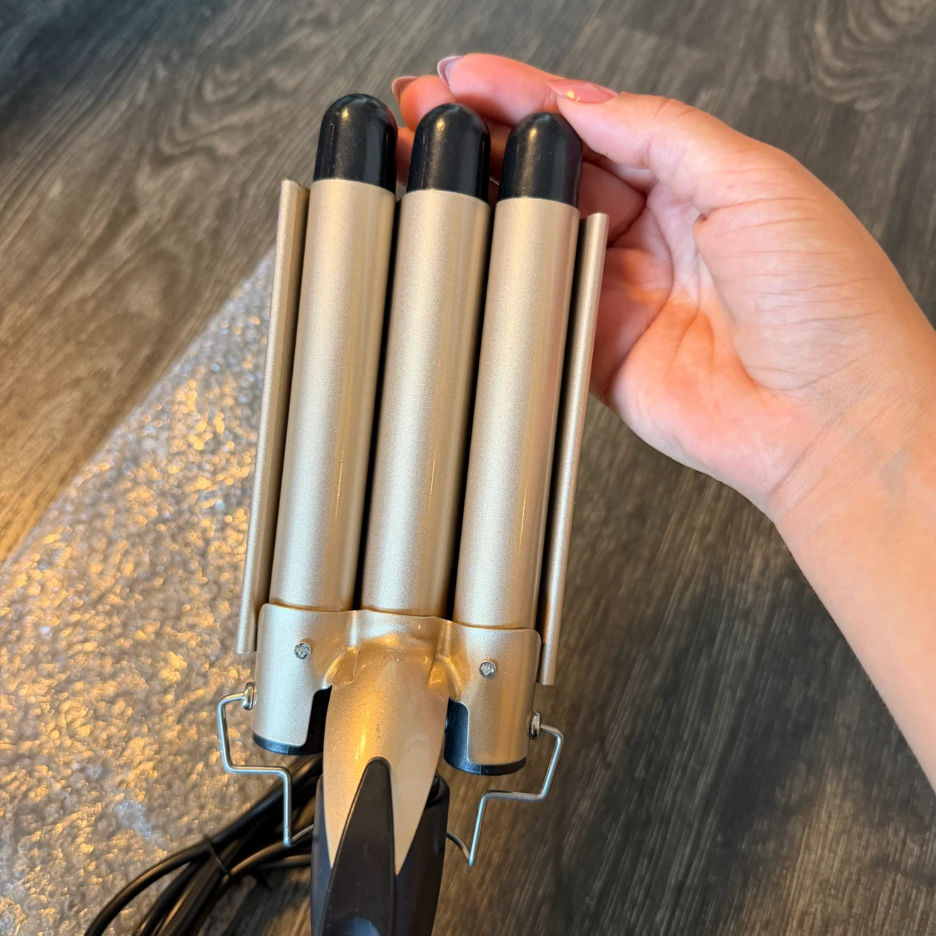Hair Curling Iron - photo 2