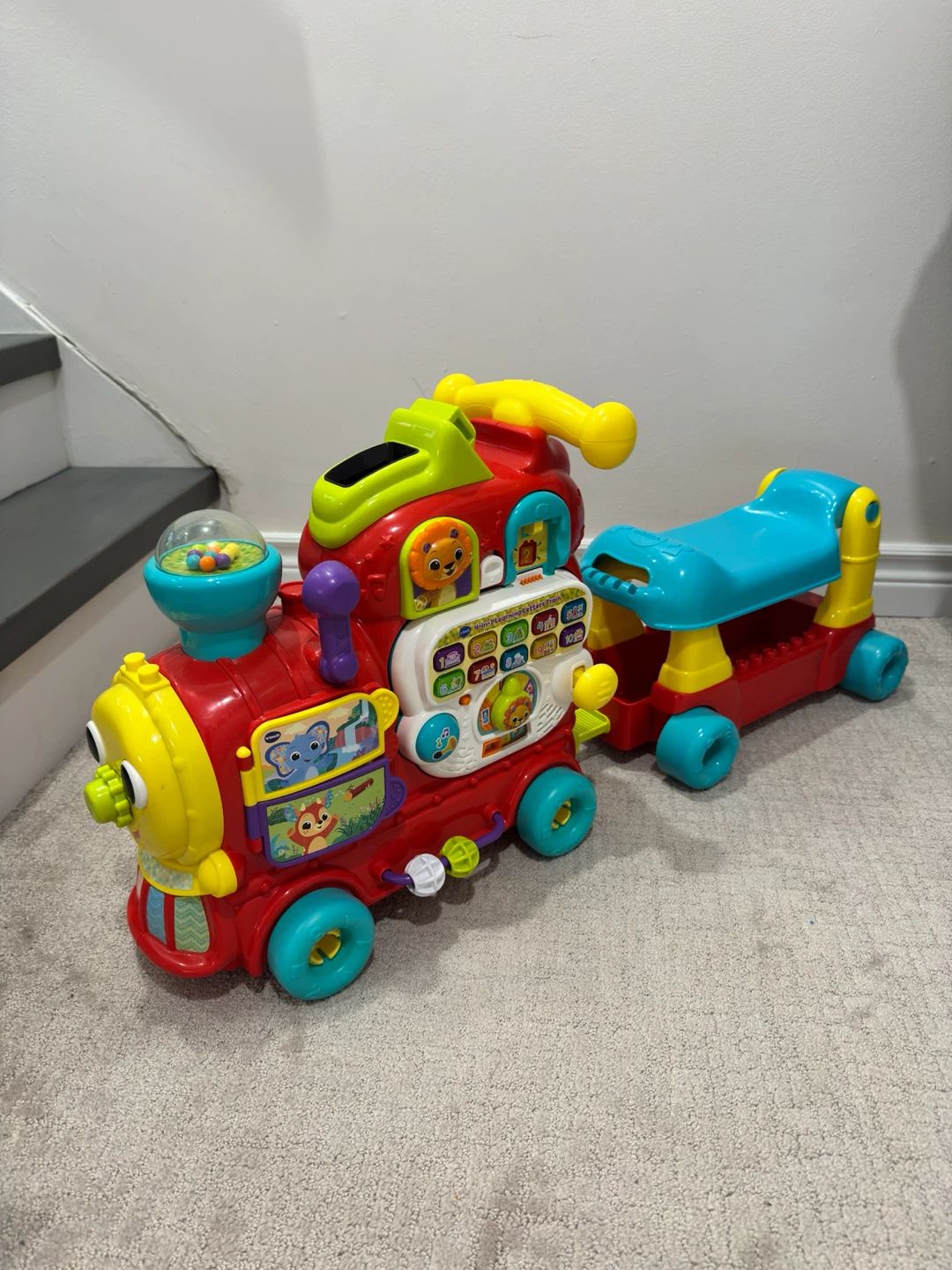 Vtech sit to stand ultimate alphabet train