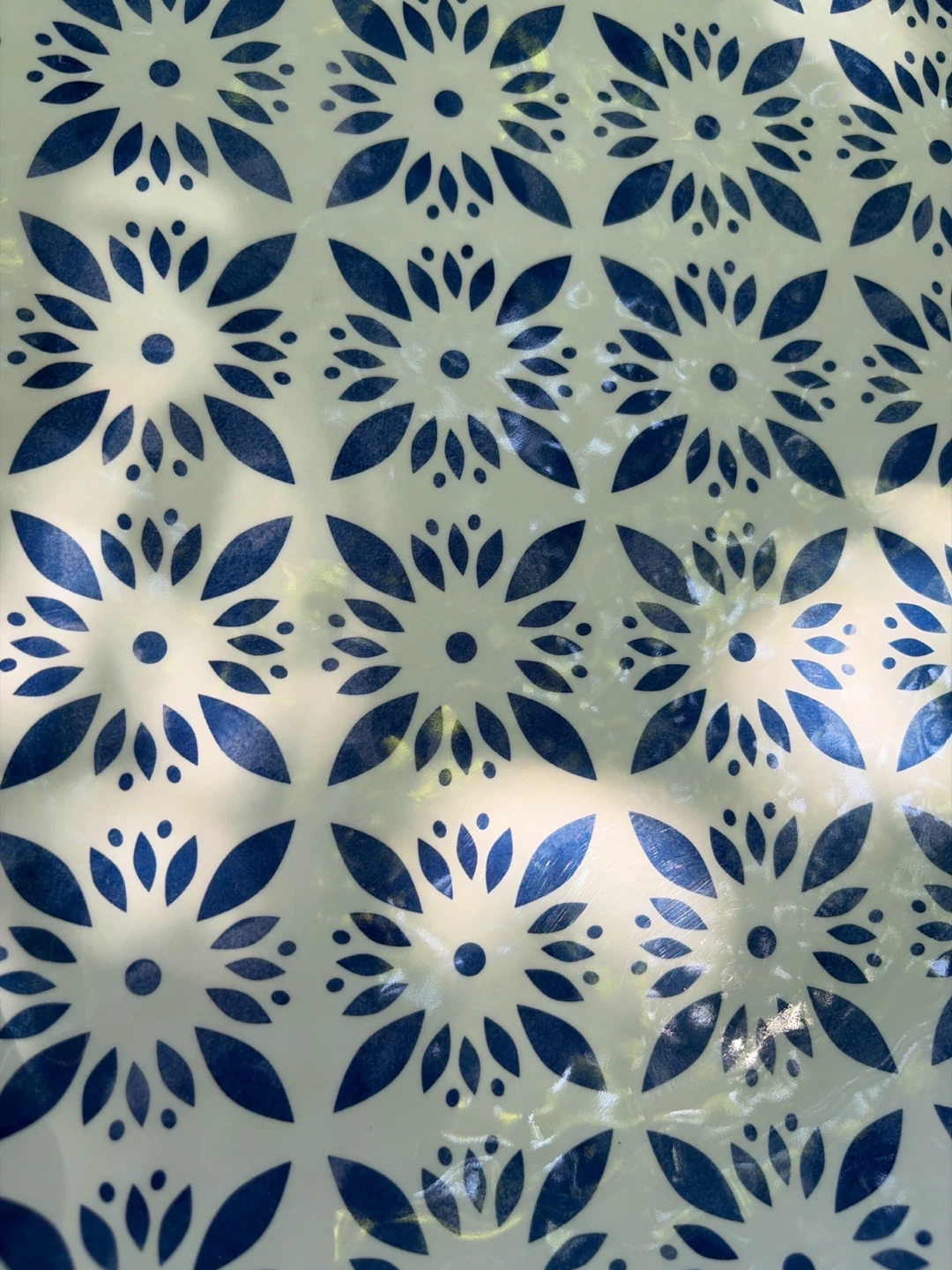 Beautiful Summer Blue & White Round Tray - photo 3