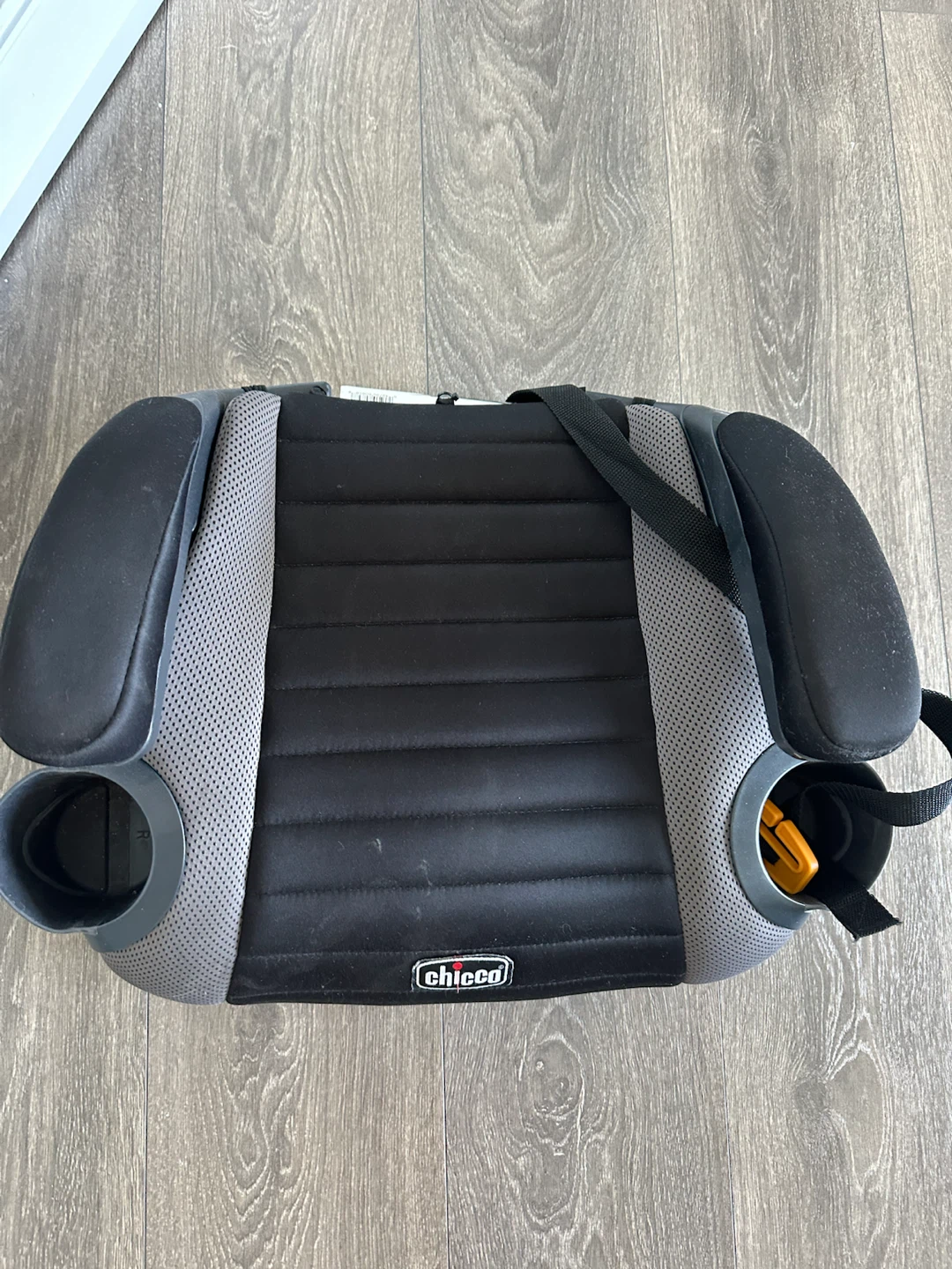 Chicco KidFit Booster Car Seat