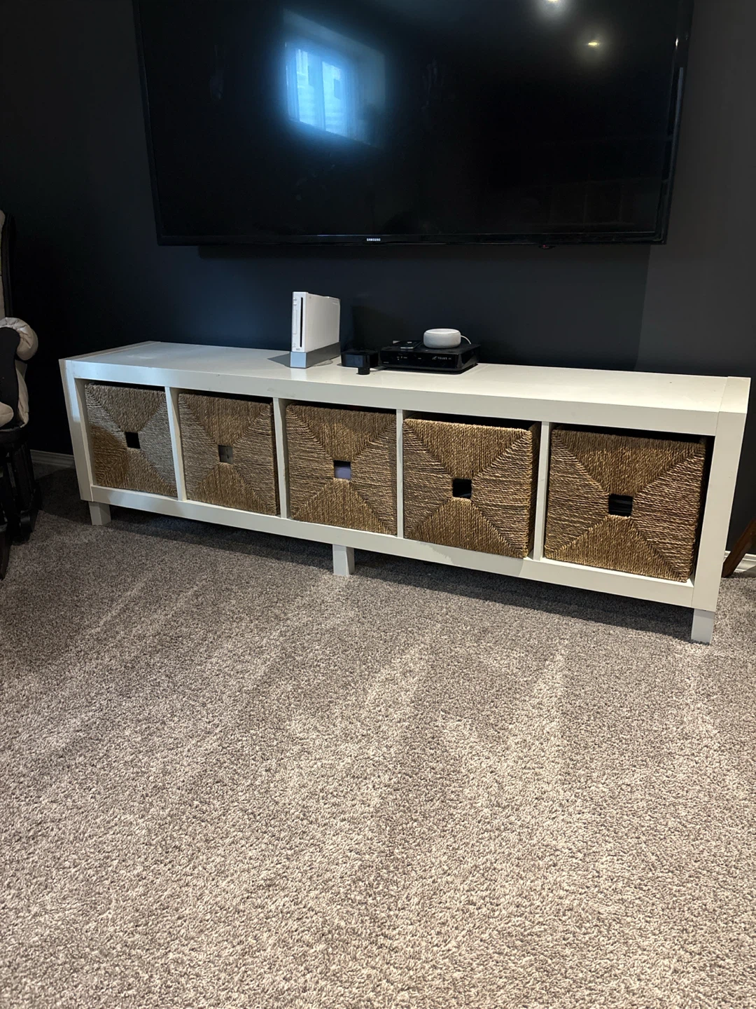 White 5-Cube Storage Unit with Baskets