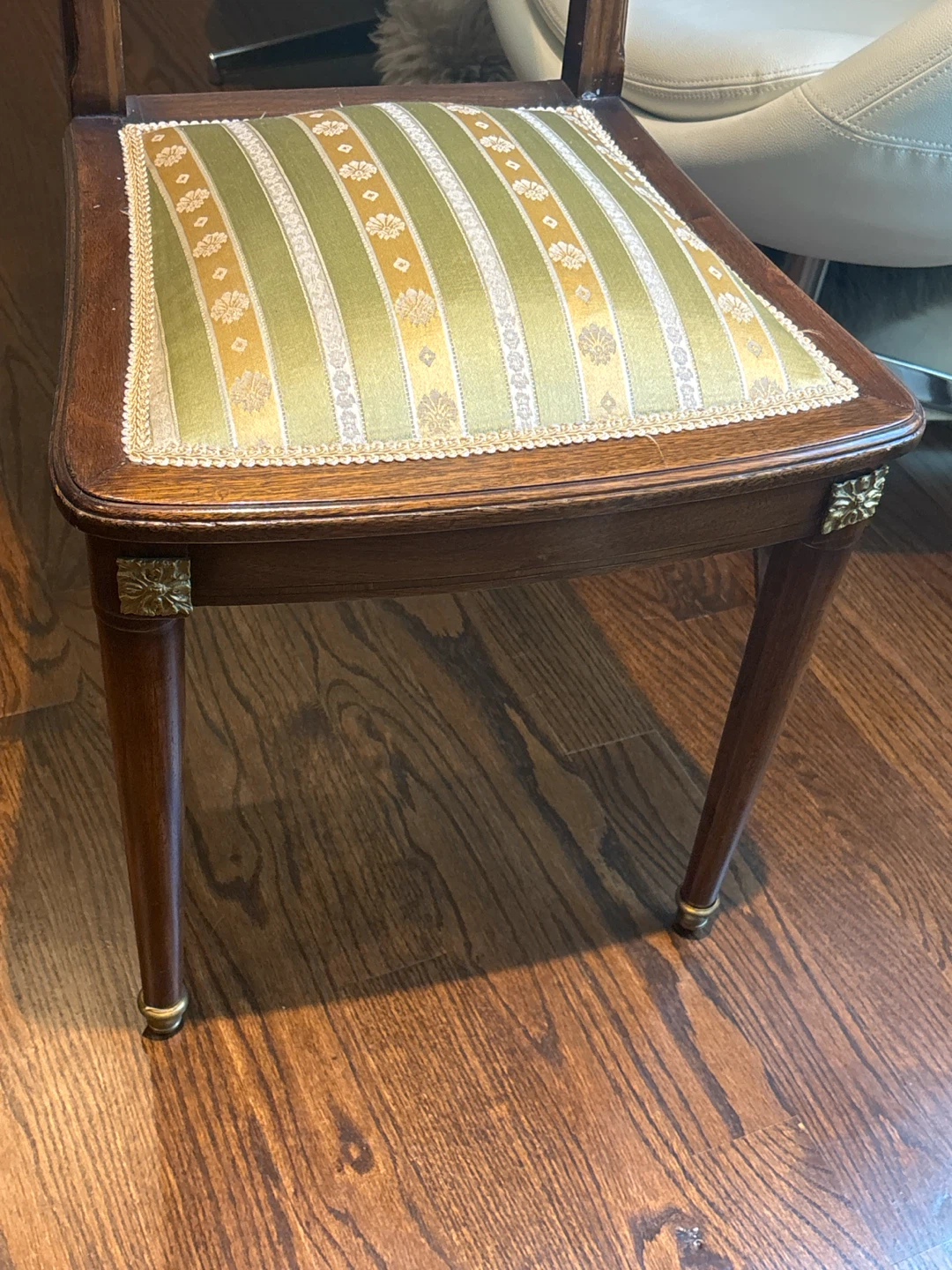 Vintage Upholstered Accent dining  Chair bronze ormolu - photo 4
