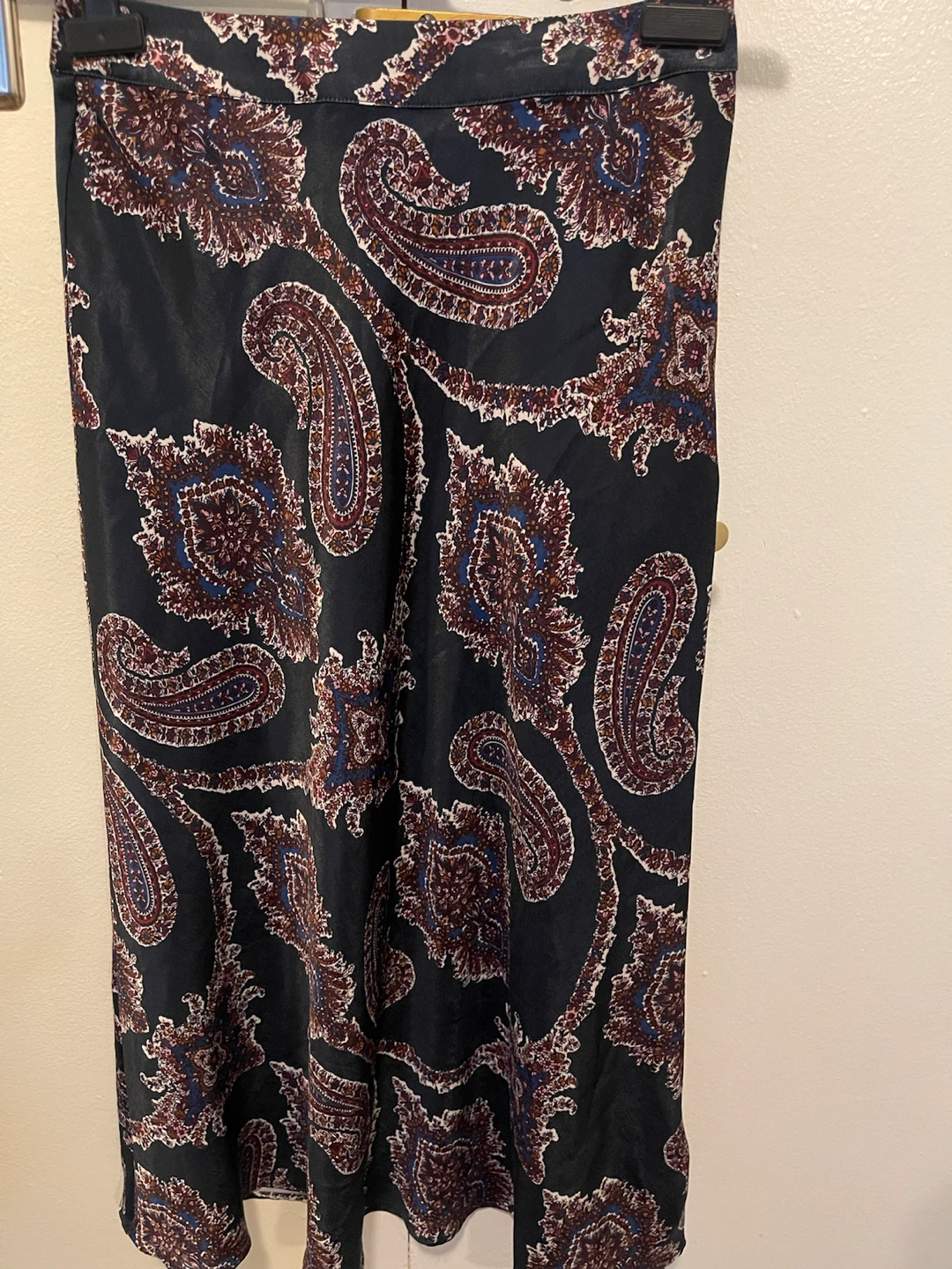 FiveSeventyFive Paisley Print Satin Skirt