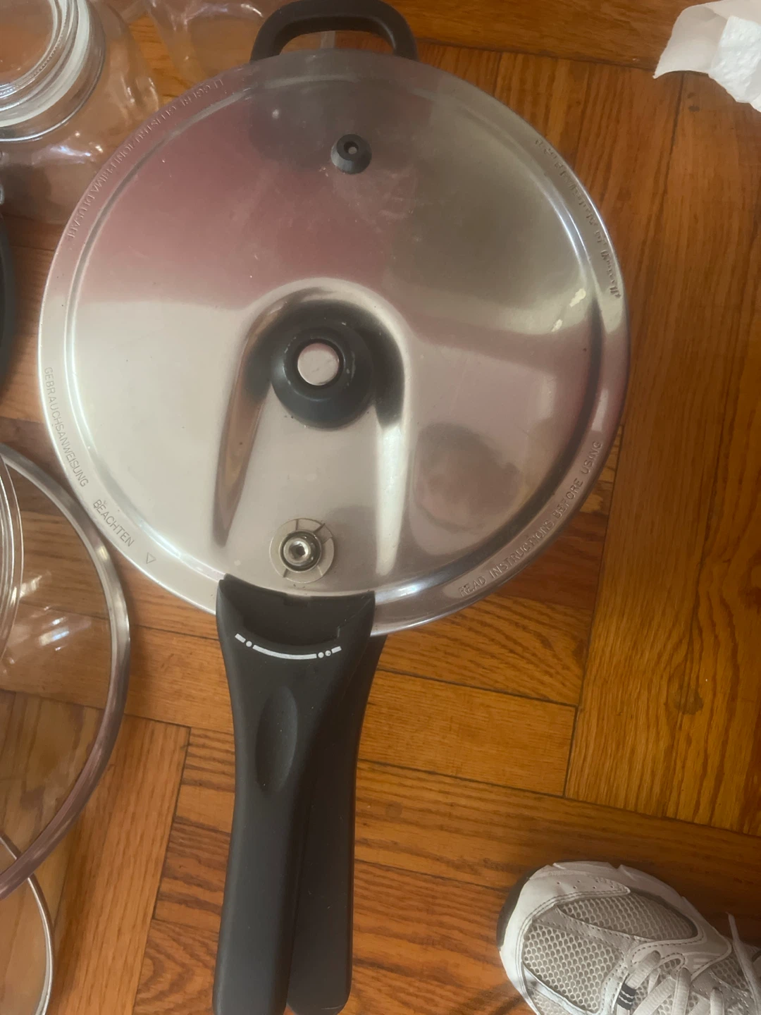 Pressure Cooker Pot with Steamer Basket