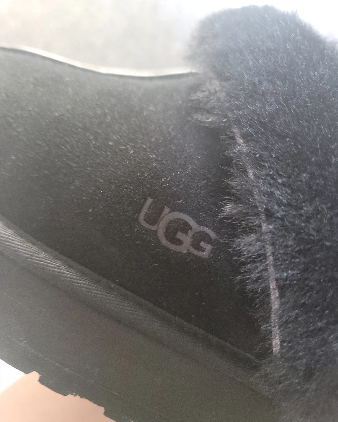 UGG Black Suede Furry Slippers Size 10 - photo 4