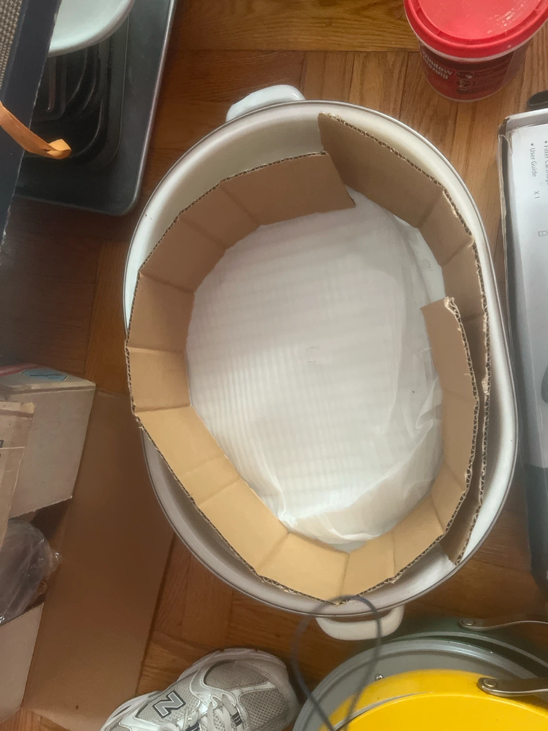 White Oval Casserole Dish with Lid - photo 2