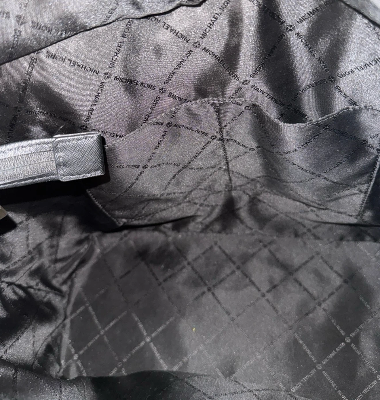 Michael Kors Black Tote Bag - photo 5