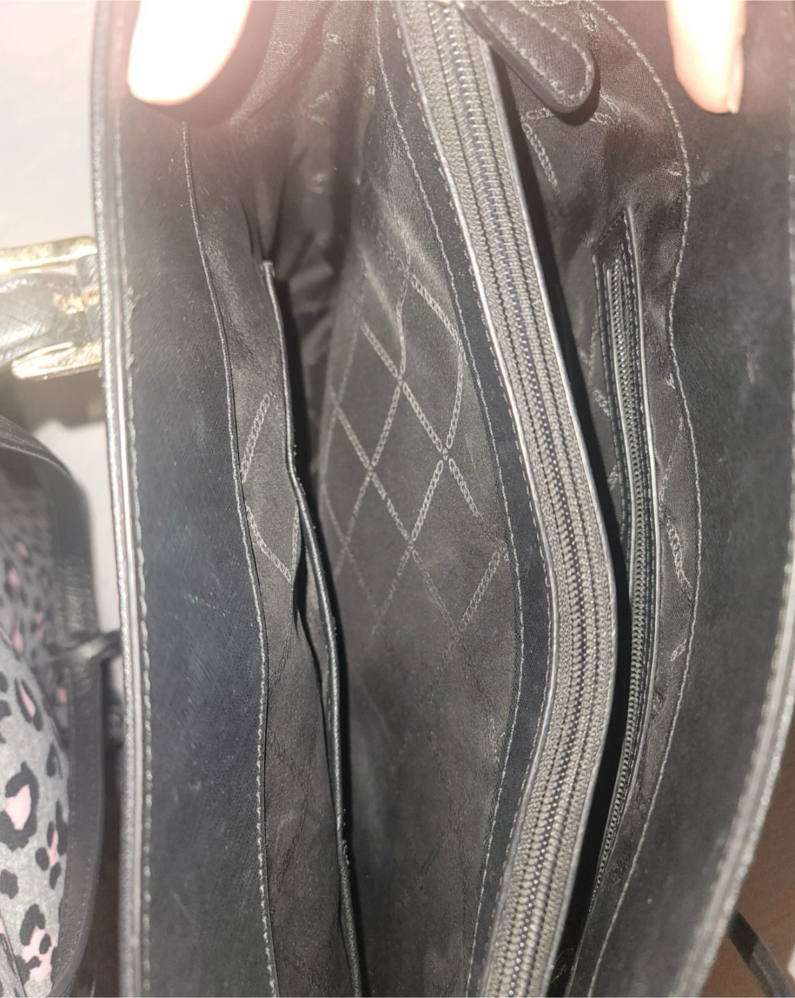 Michael Kors Black Tote Bag - photo 3