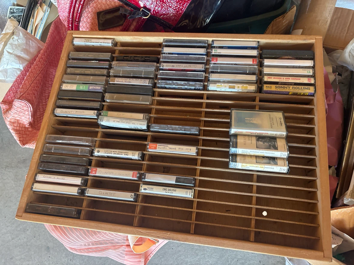 Cassette tapes and 3 holders and tape stereo
