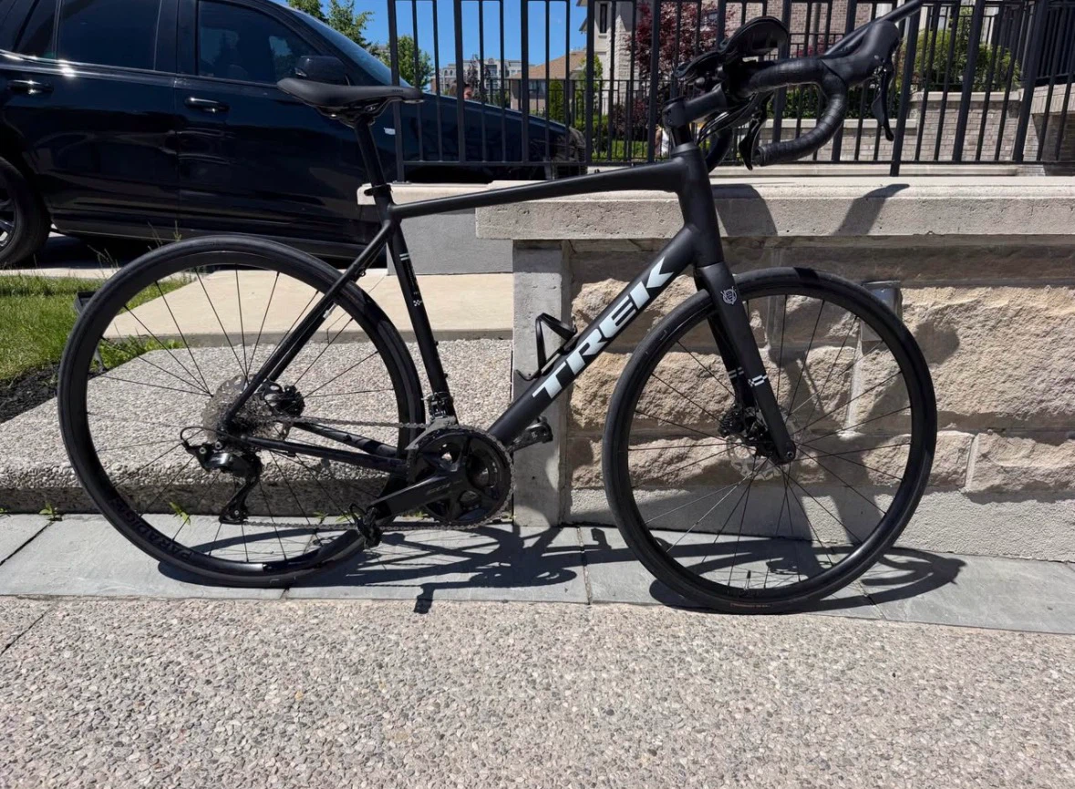 Trek Domane Carbon Road Bike- Zipp Aero Bars- 58cm