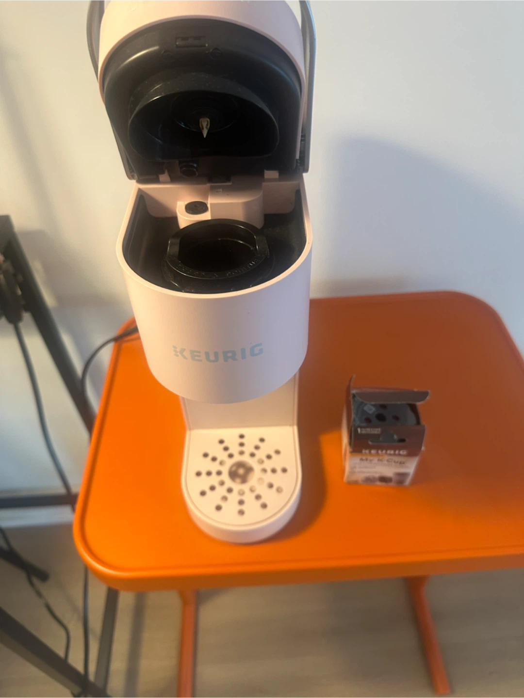 Keurig K-Mini Plus Coffee Maker - Pink - photo 3