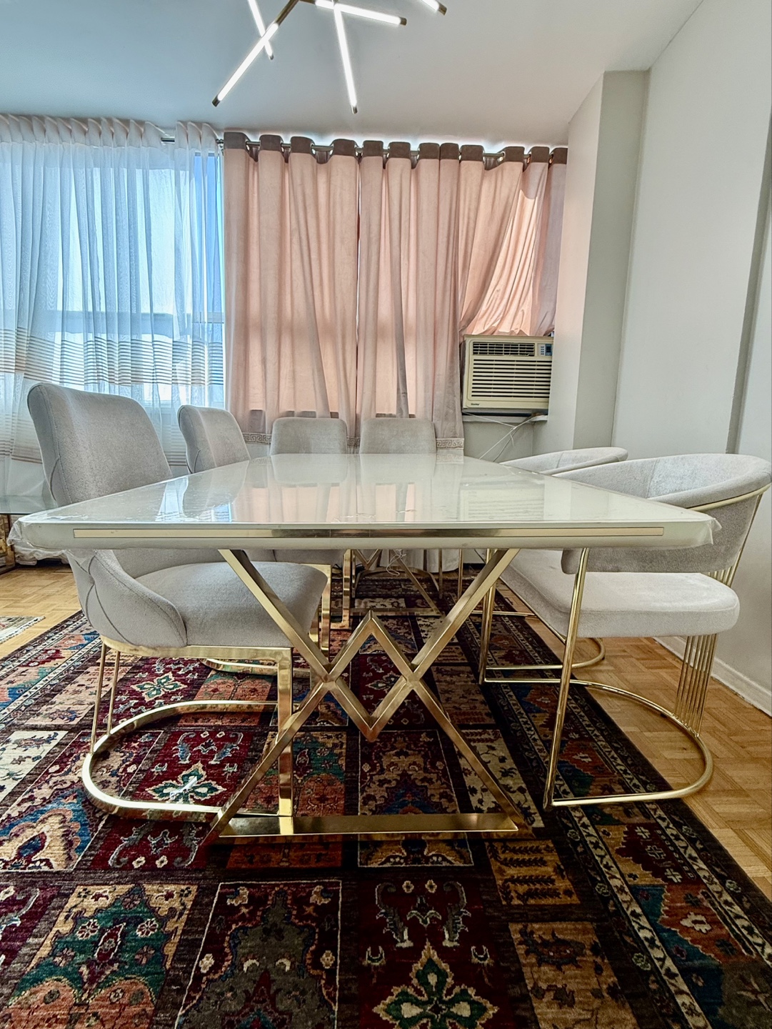 Dining Table and Chairs Set