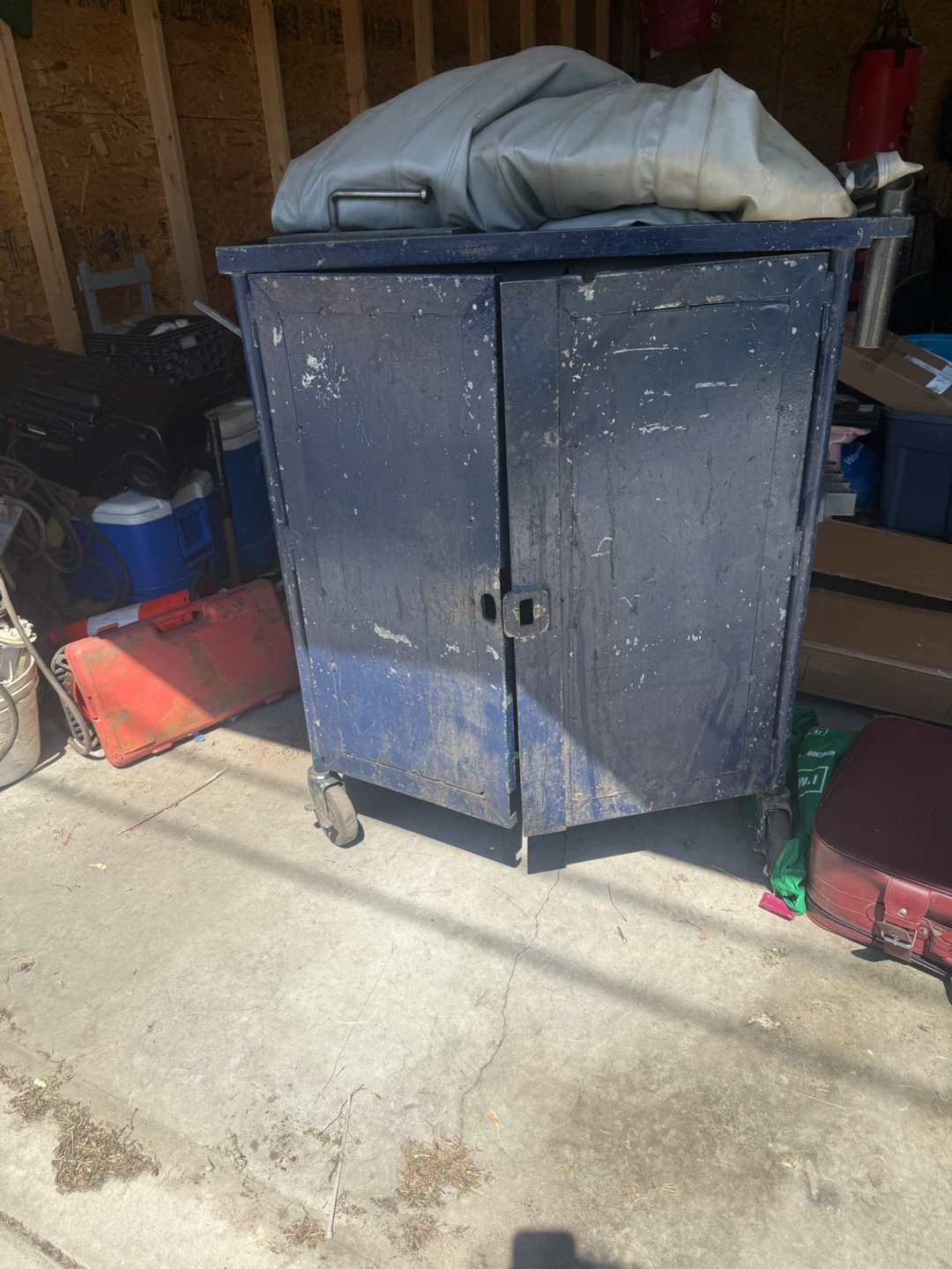 Large Blue Metal Rolling Tool Chest Cabinet