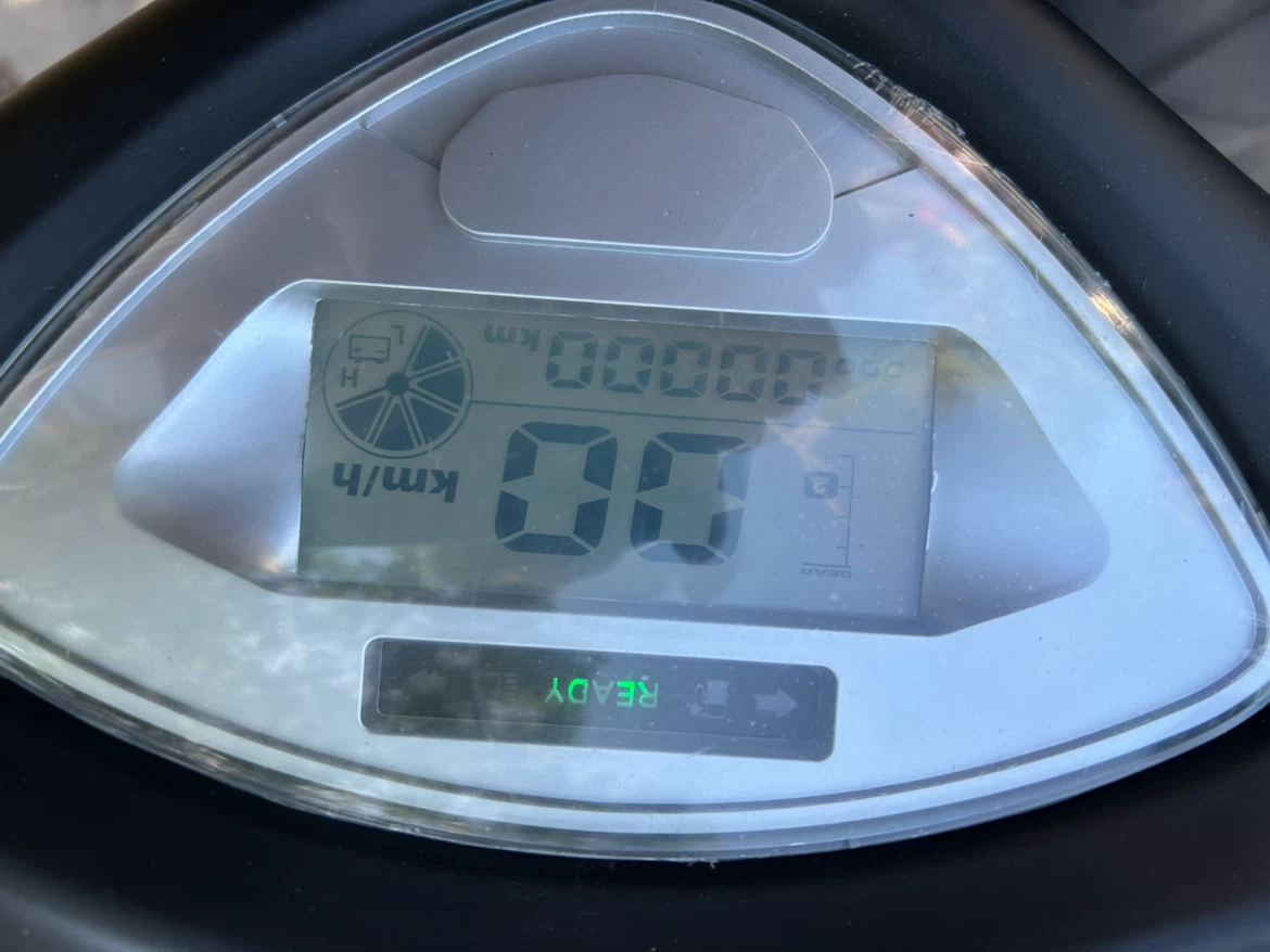 Brand new TMS3 Electric Scooter - photo 4
