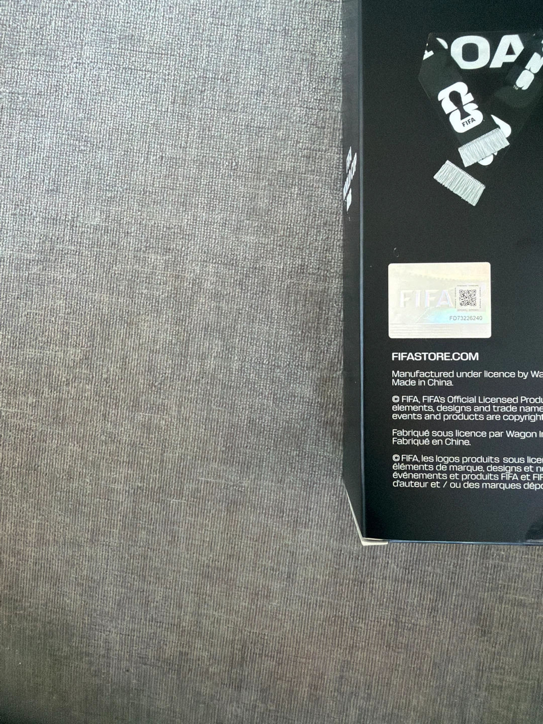 FIFA World Cup Trophy Keychain - photo 3