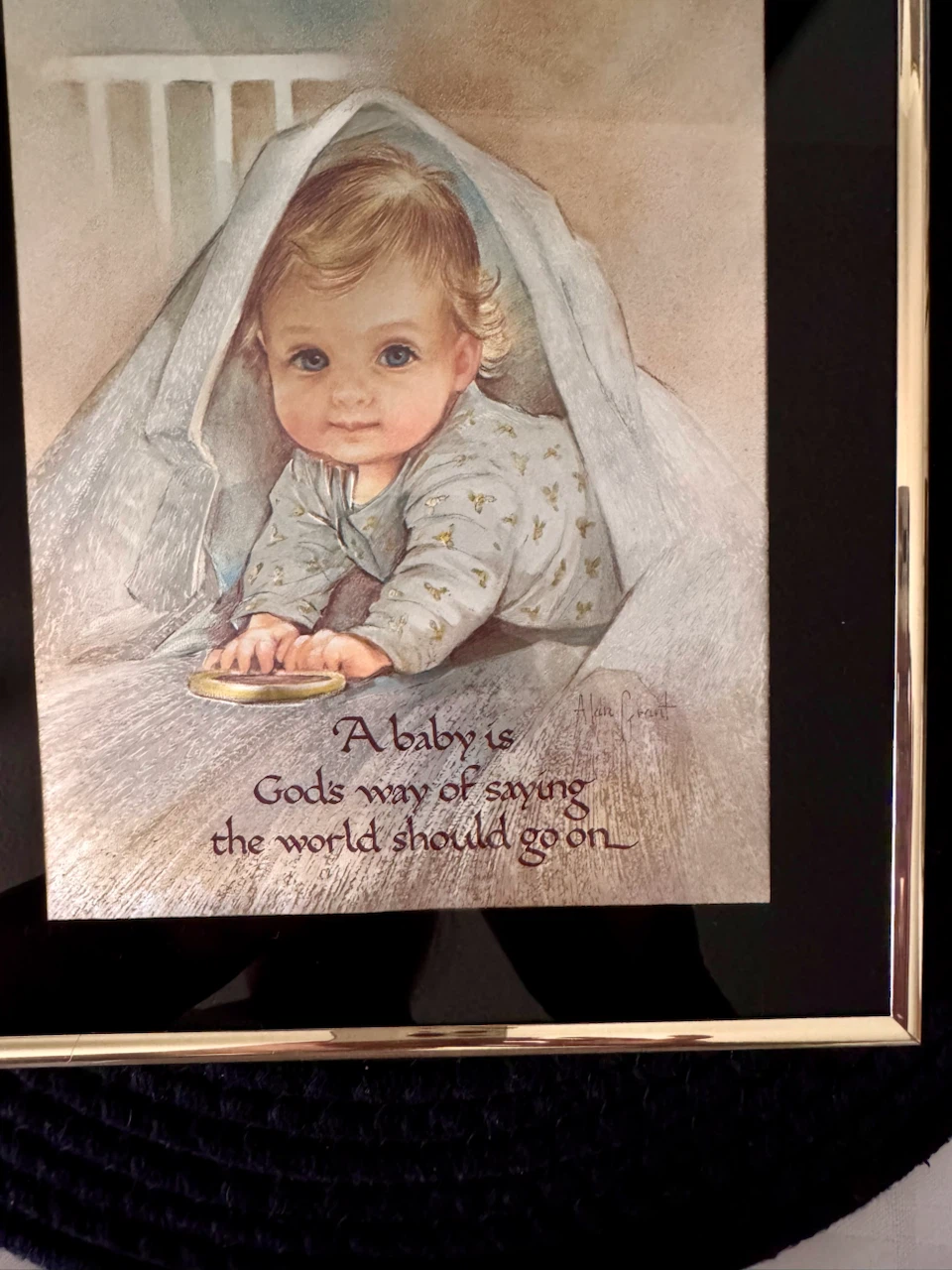 Two baby pictures for bedroom - photo 2
