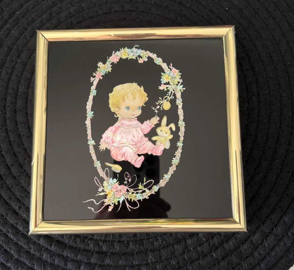 Two baby pictures for bedroom - photo 3