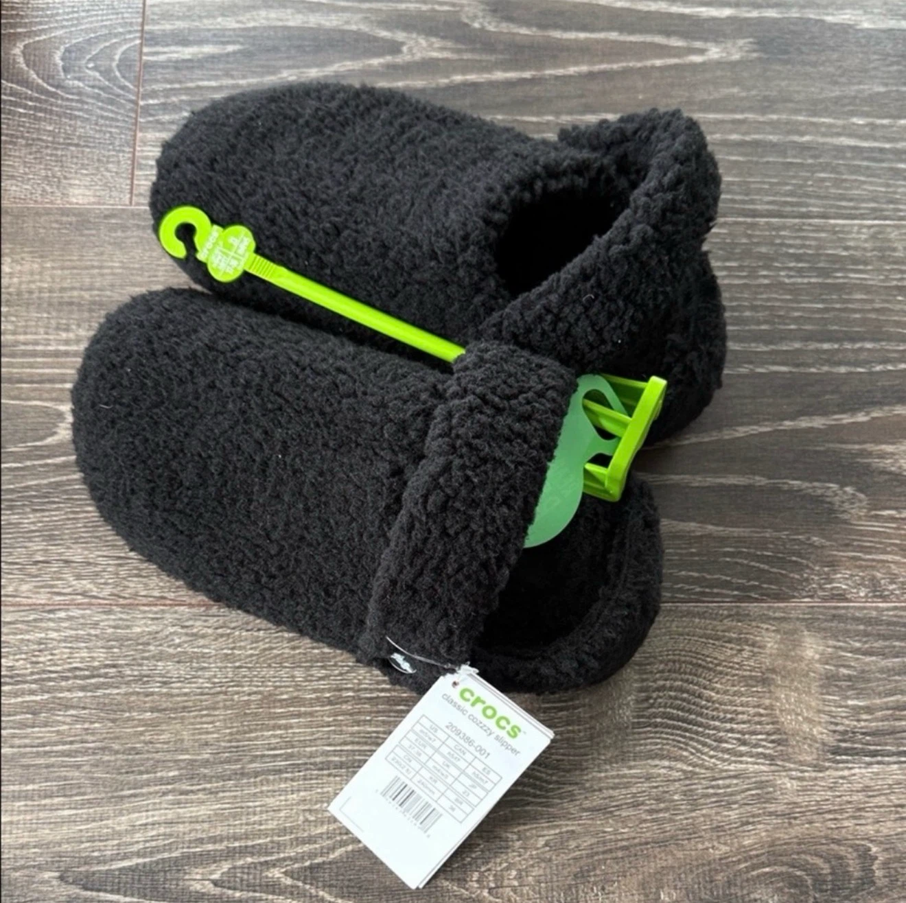 Crocs Classic Cozzzy Slipper - Black M5/W7