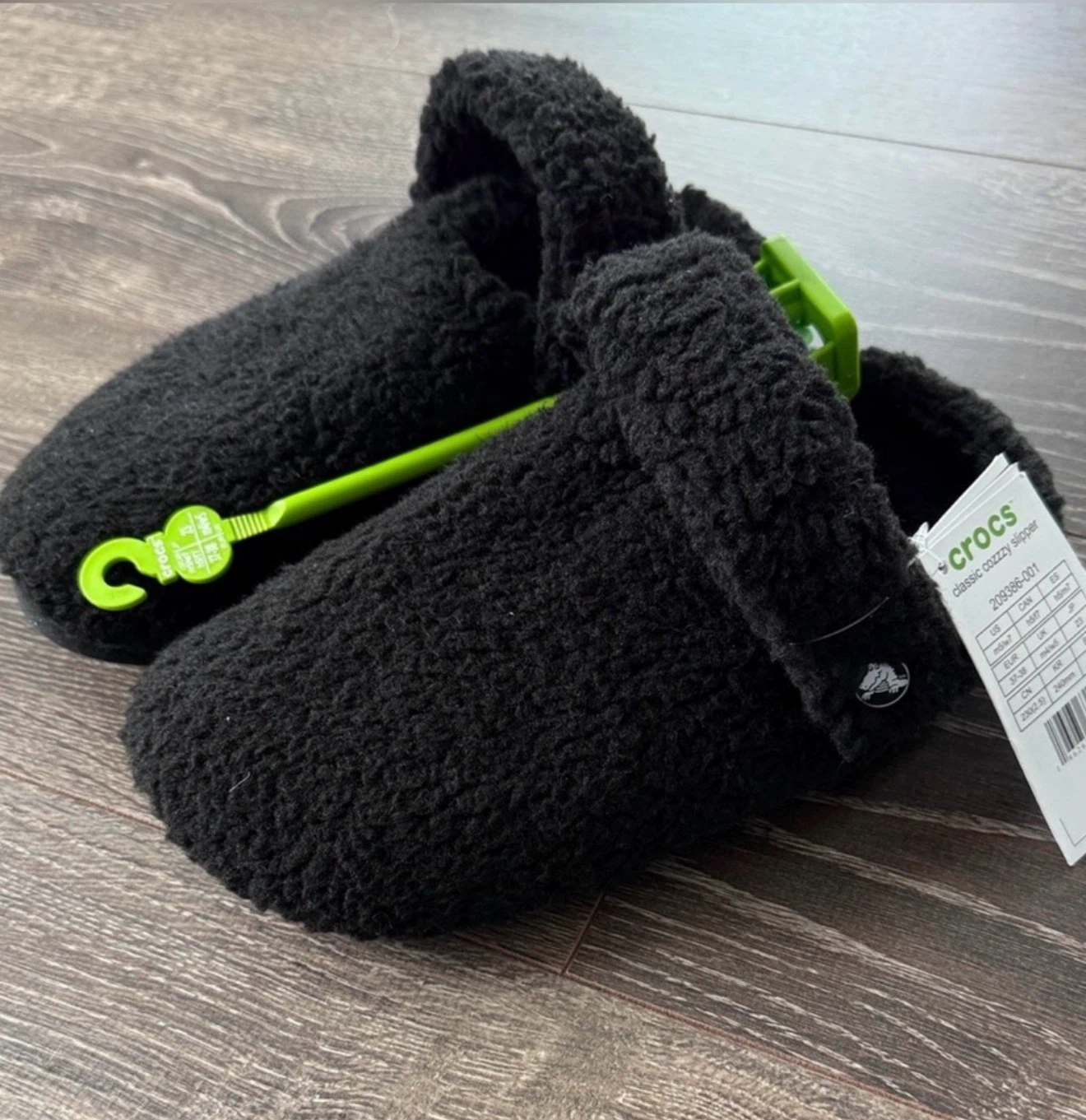 Crocs Classic Cozzzy Slipper - Black M5/W7 - photo 2
