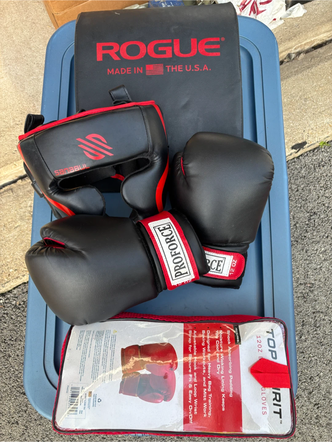 Boxing and exercise equipment ready for pick up - photo 3