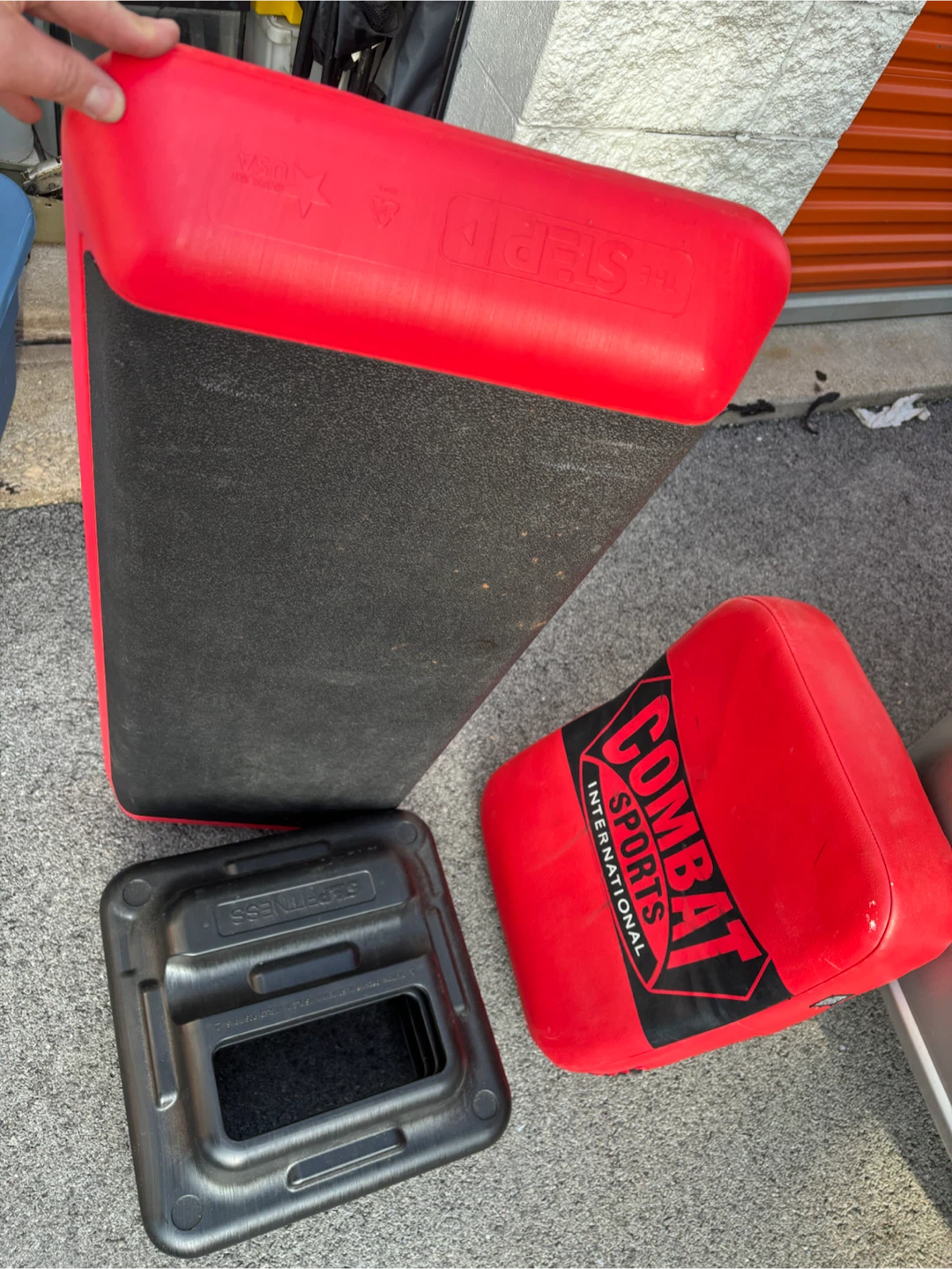 Boxing and exercise equipment ready for pick up - photo 4