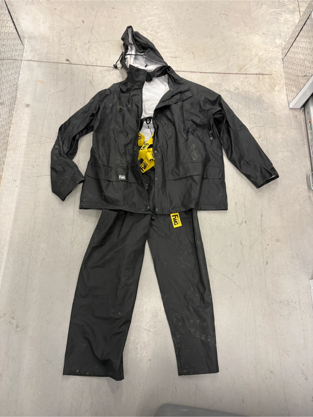 FWG Foul Weather Gear Rain Suit XL Black