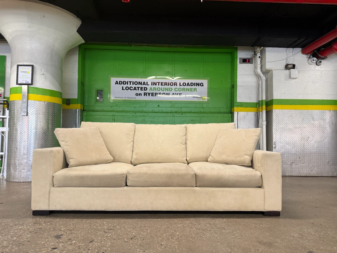 Room&Board Metro Sofa (88”) – Desmond– FREE DELIVERY - photo 4
