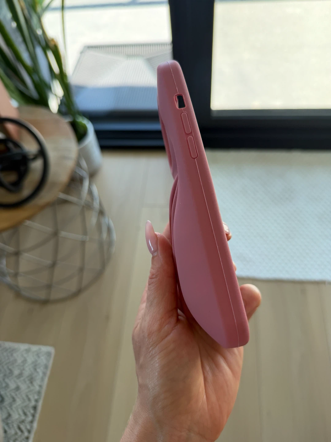 Rhode Phone Lip Case - Mauve - photo 3