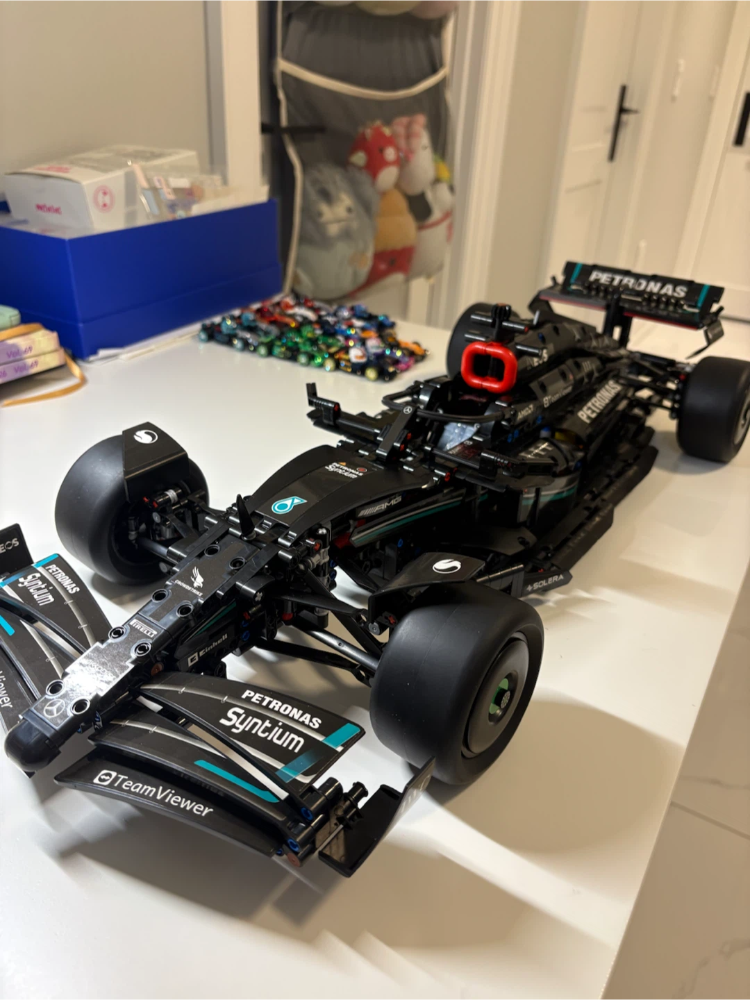 LEGO Technic Replica Mercedes-AMG F1 W11 EQ Performance