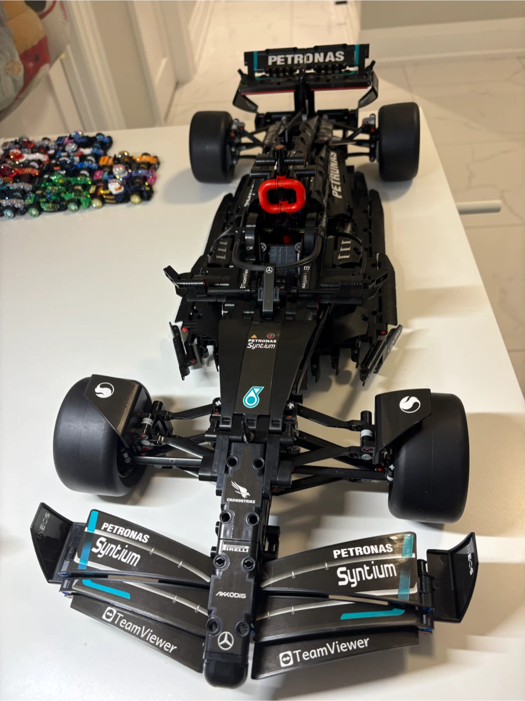 LEGO Technic Replica Mercedes-AMG F1 W11 EQ Performance - photo 2
