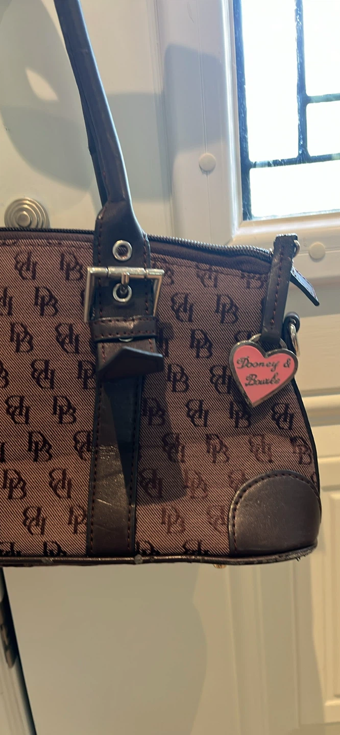 Dooney & Bourke All-Weather Leather Purse - photo 2
