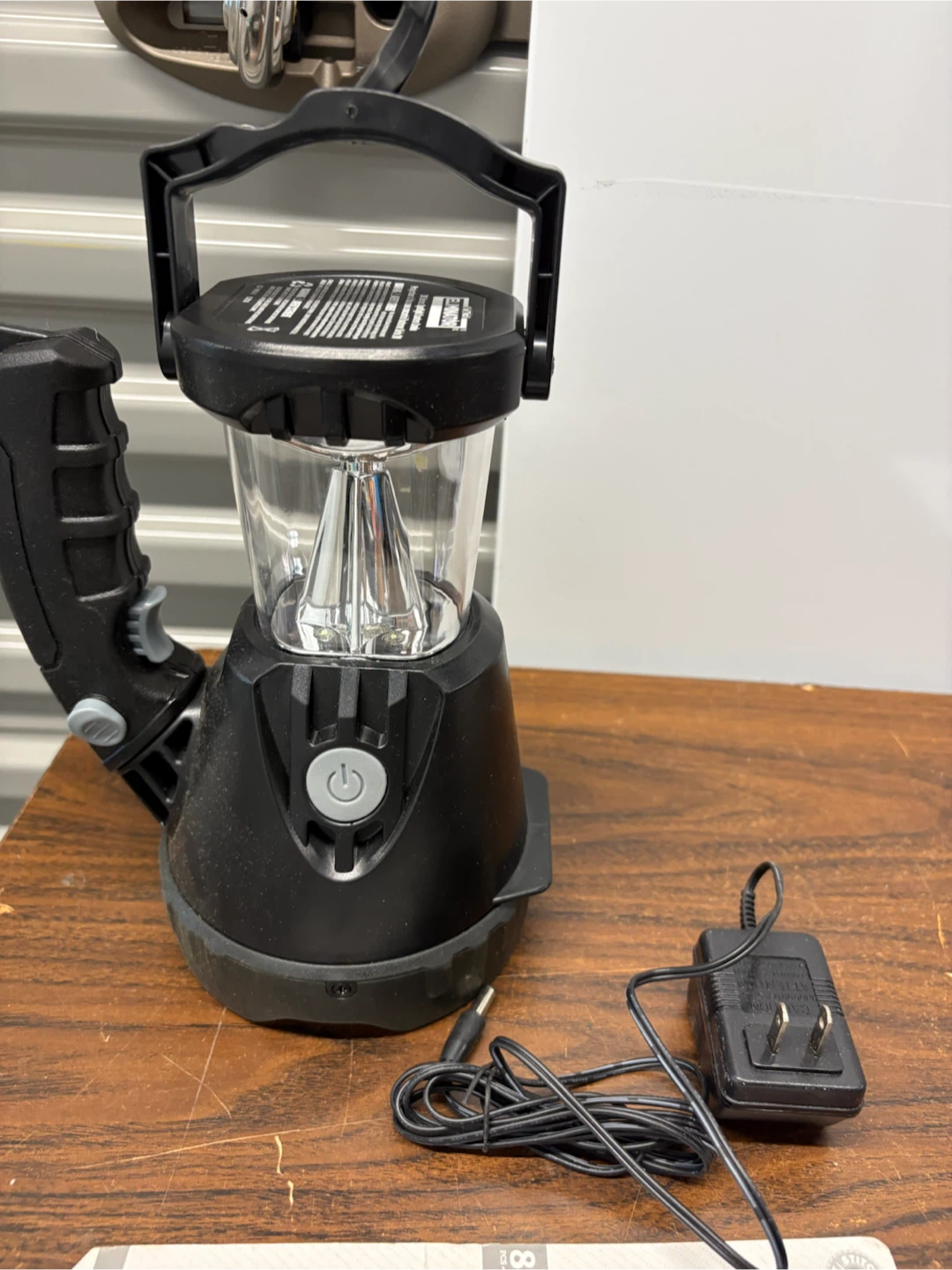 GE Eliminator Series 2M LED Lantern and Spotlight Combo - photo 3
