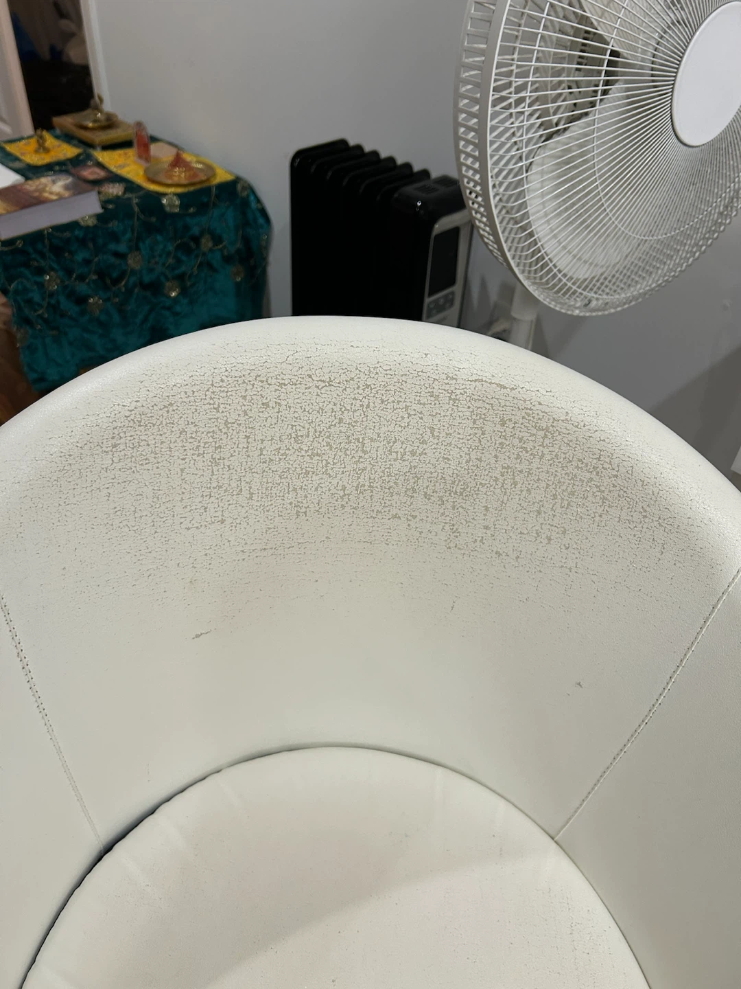 White Office Chair with Wheels - photo 2