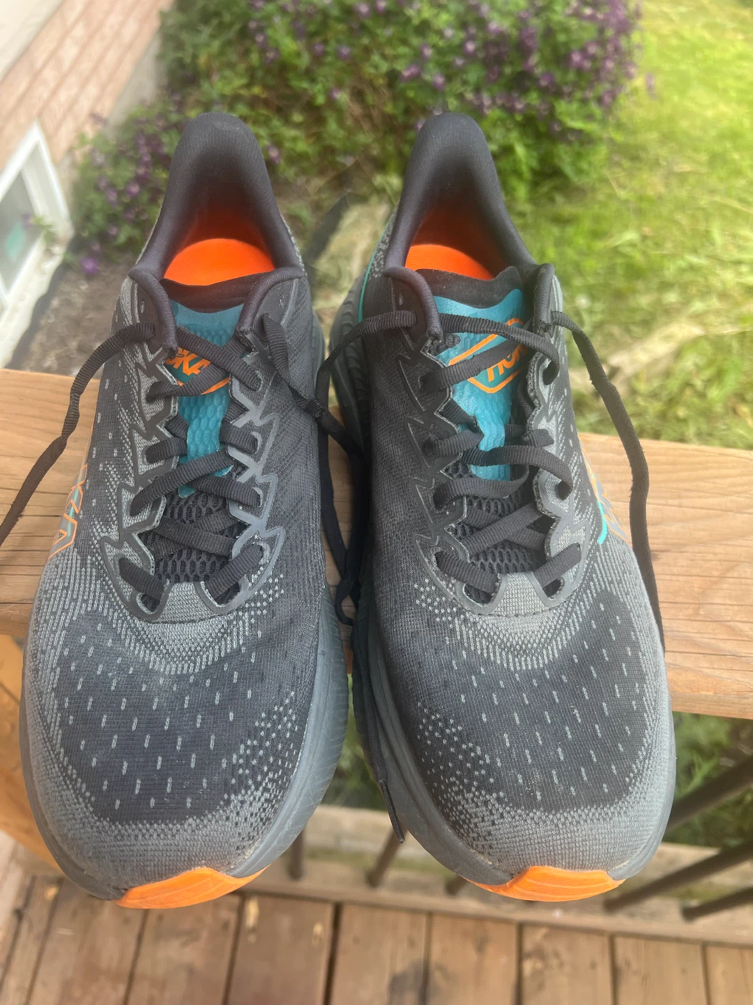 Mens Hoka Mach 6 Shoes size 10