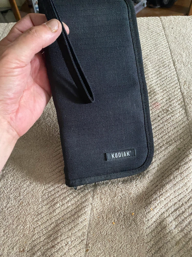 KODIAK Black Zip-Up Organizer Pouch - photo 4