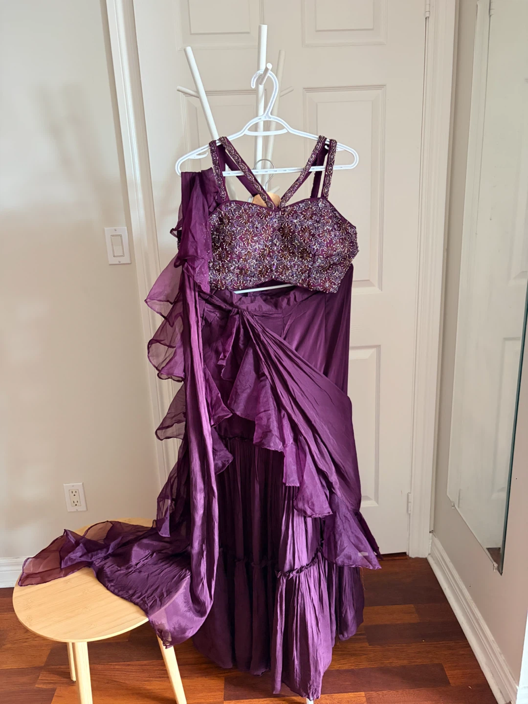 *Rent for $30* Beaded Sharara set with  ruffle duppatta - photo 2