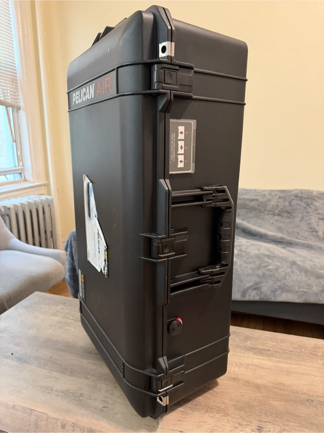 Pelican Air Black Rolling Case with Foam - photo 3