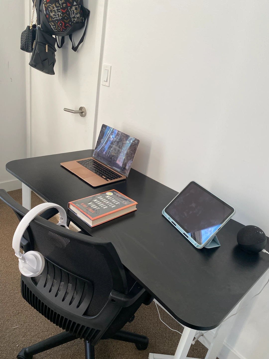 Modern Black Office Desk - photo 3