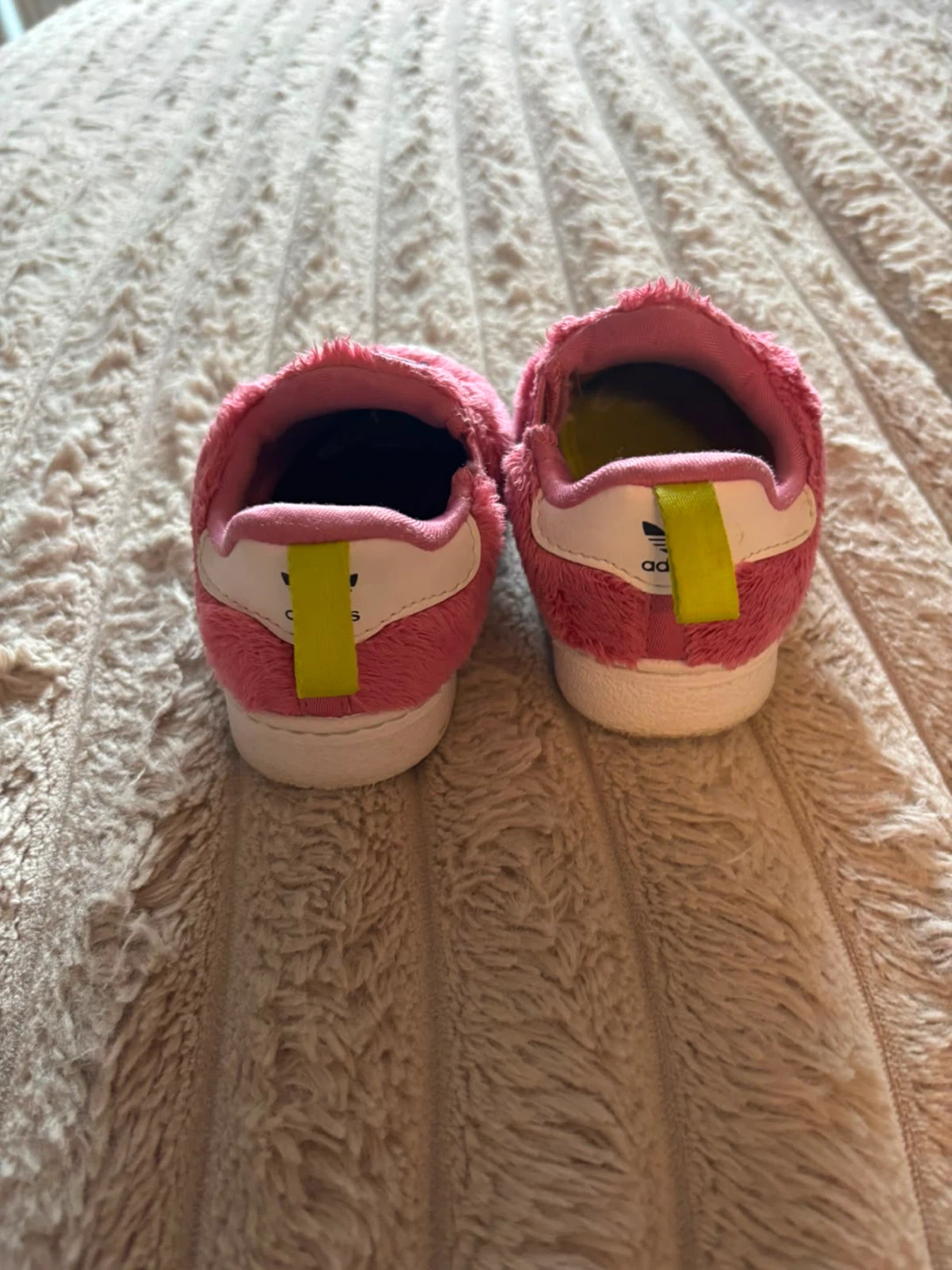 Adidas Toddler Superstar Pink Monster Slippers - photo 3