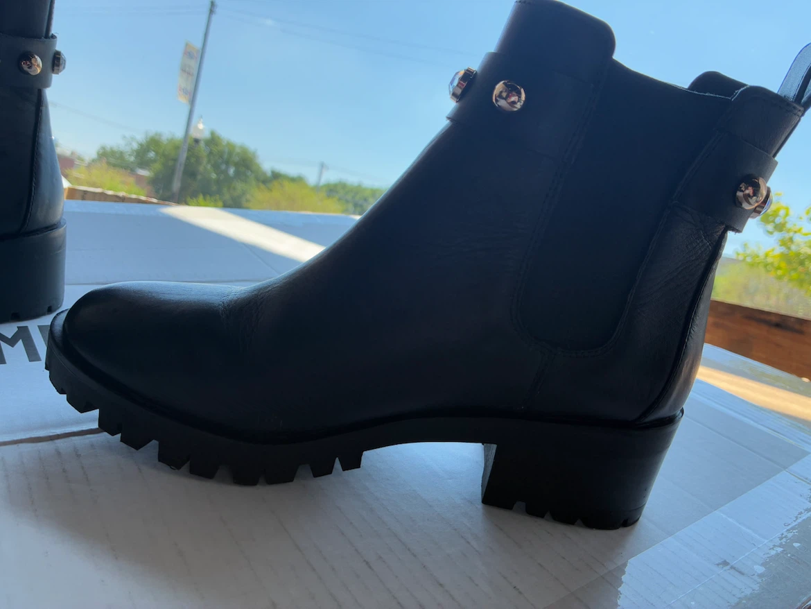 Karl Lagerfeld Black Leather Studded Ankle Boots - photo 3