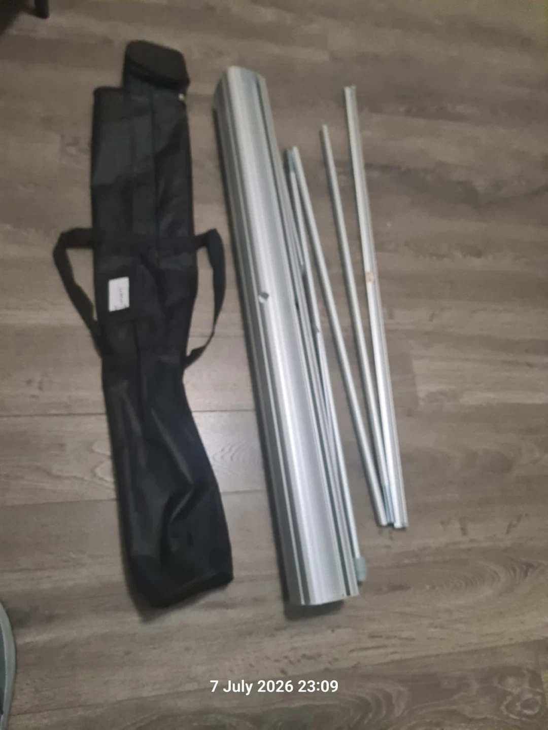 Retractable Banner Stand with Carrying Bag - photo 2
