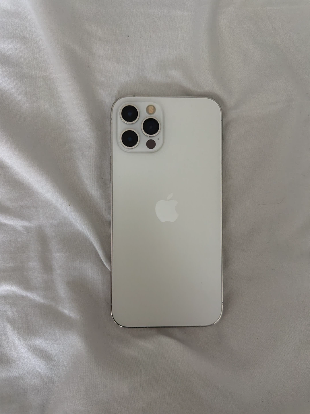 Apple iPhone 12 Pro - Silver