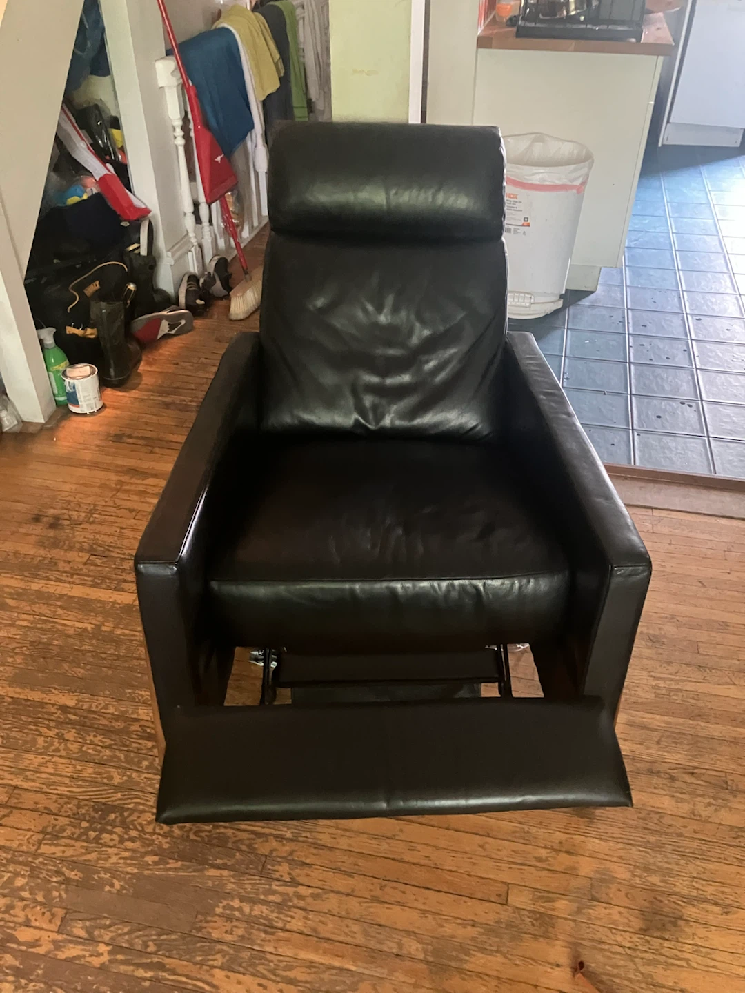 Black Leather Recliner Chair