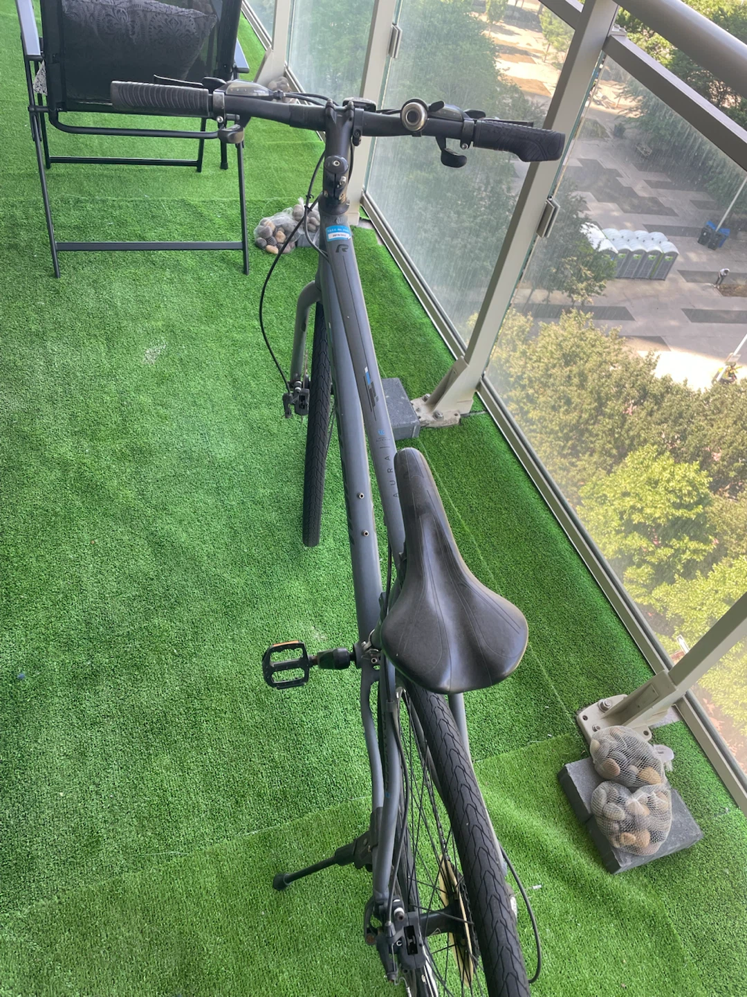 AURA Hybrid Bike - $200 - photo 4